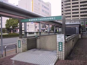 徳島駅前地下自転車駐車場